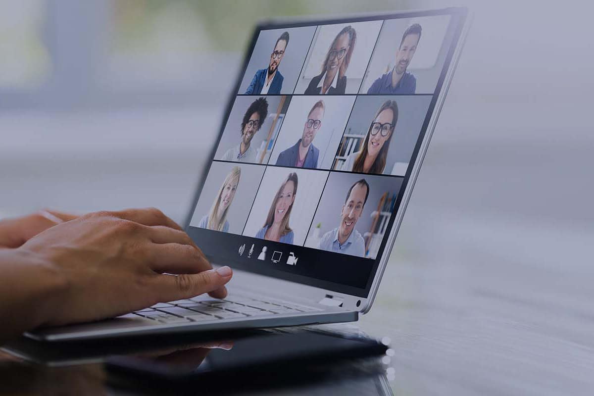 Externalisez intelligemment : préparez votre processus de production pour l'avenir avec Sophia® 1