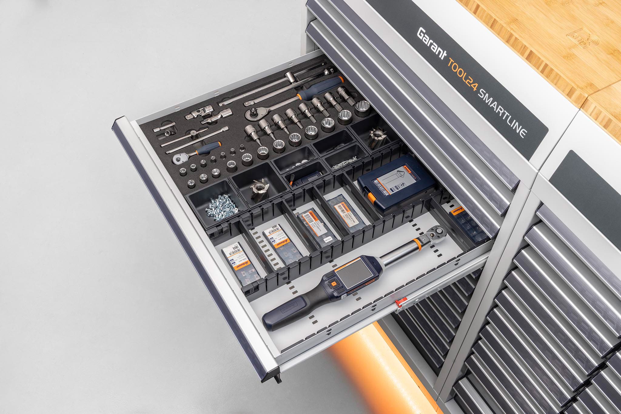 GARANT Tool24 SmartlineSystème modulaire de distribution de marchandises avec un maximum de capacité de stockage sur un minimum de surface 7