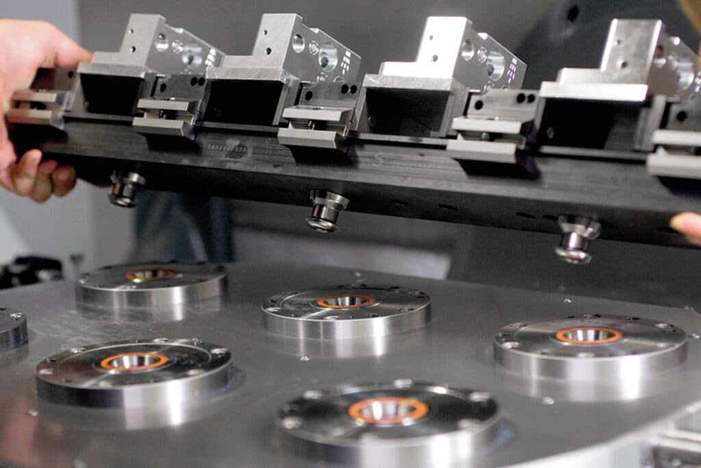 Un système de serrage polyvalent à point zéro : GARANT ZeroClamp 2